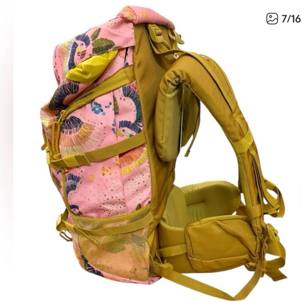 NWT FARM Rio Hiking Backpack - Picture 5 of 9